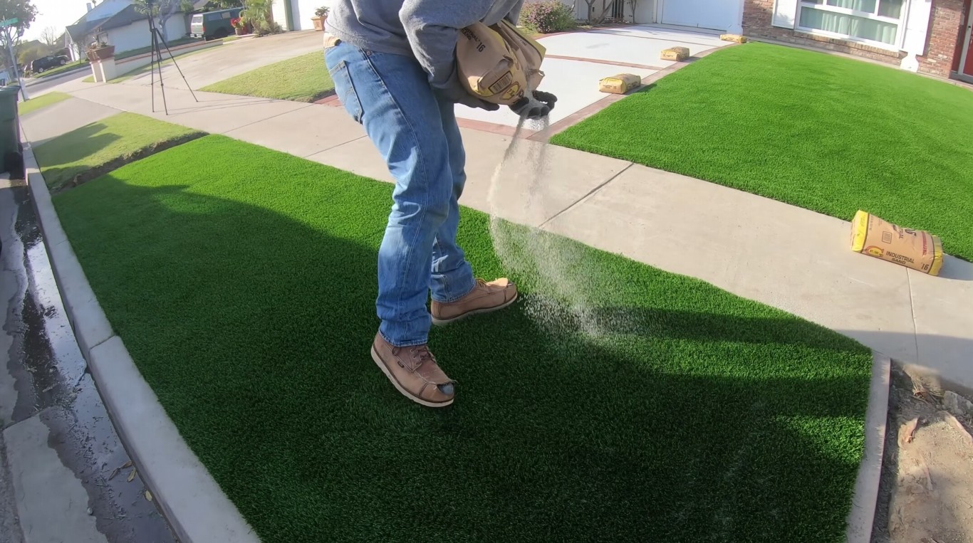Professional artificial grass installation in Port Charlotte, FL